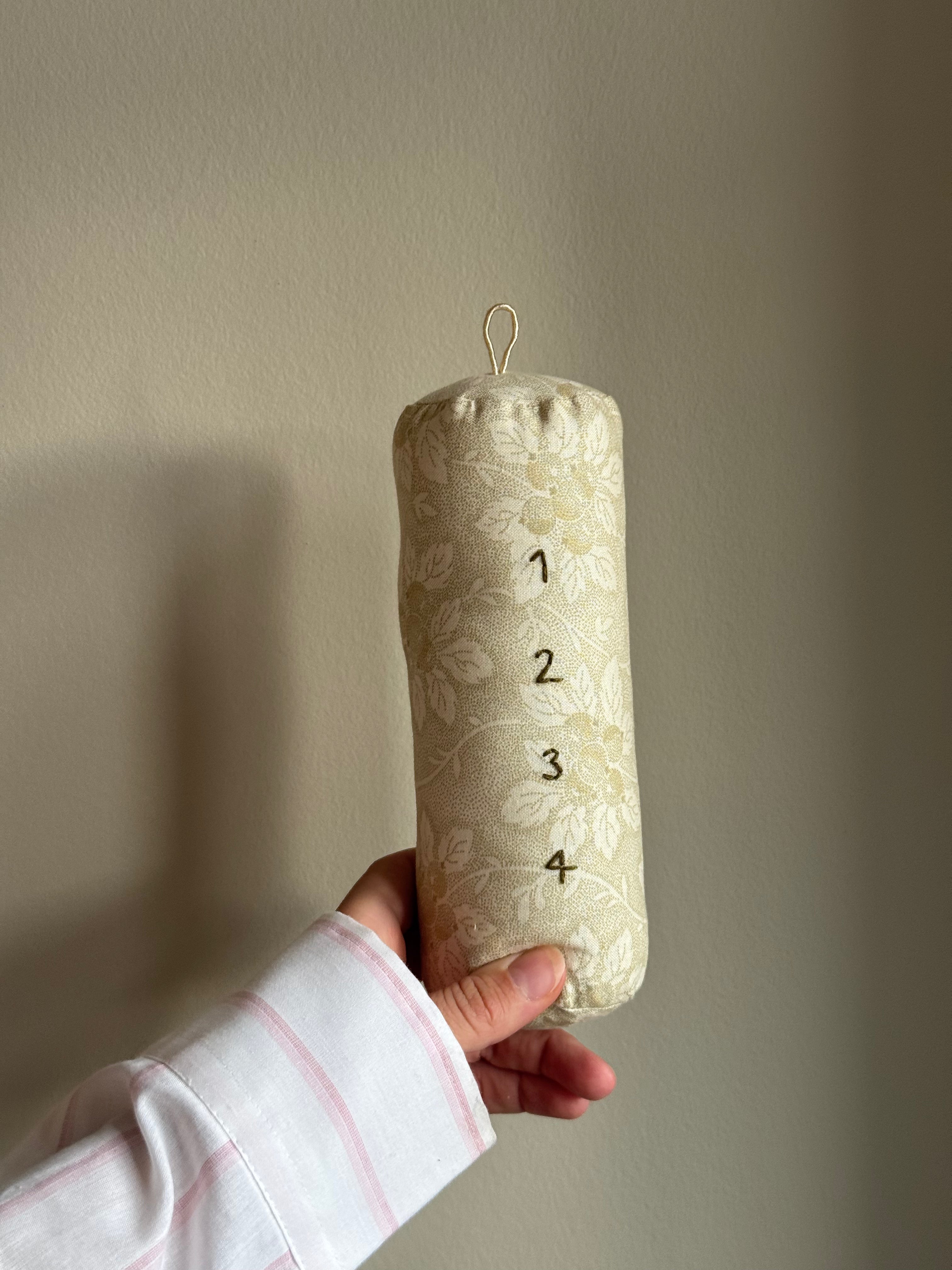 Handmade Calendar Candle - No. 6